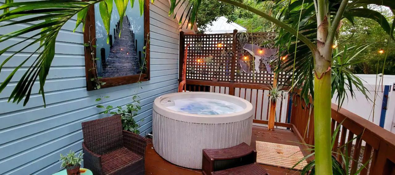 Cozy Af Tiny-House Oasis Βίλα Τάμπα Εξωτερικό φωτογραφία